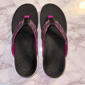 Vionic Flip Flops